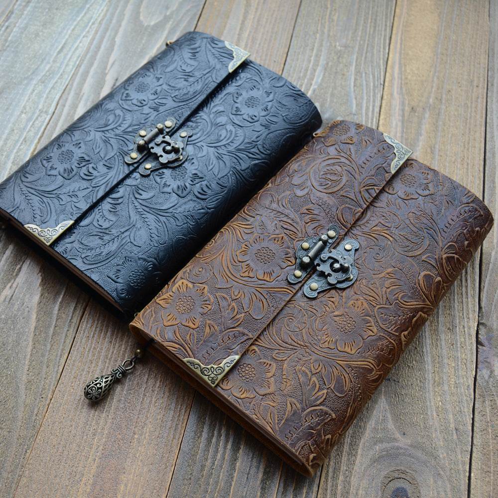 Lederen notitieboek journal met slot - Simply Lovely Collections