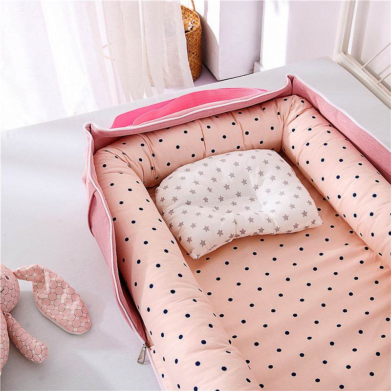 Draagbaar, opvouwbaar babynestje van katoen - Simply Lovely Collections